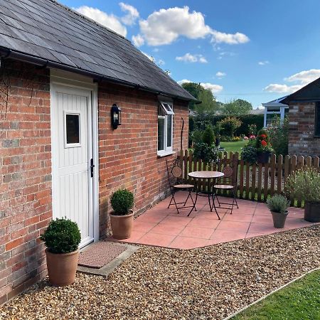 Hunters Moon B&B Tidworth Exteriör bild