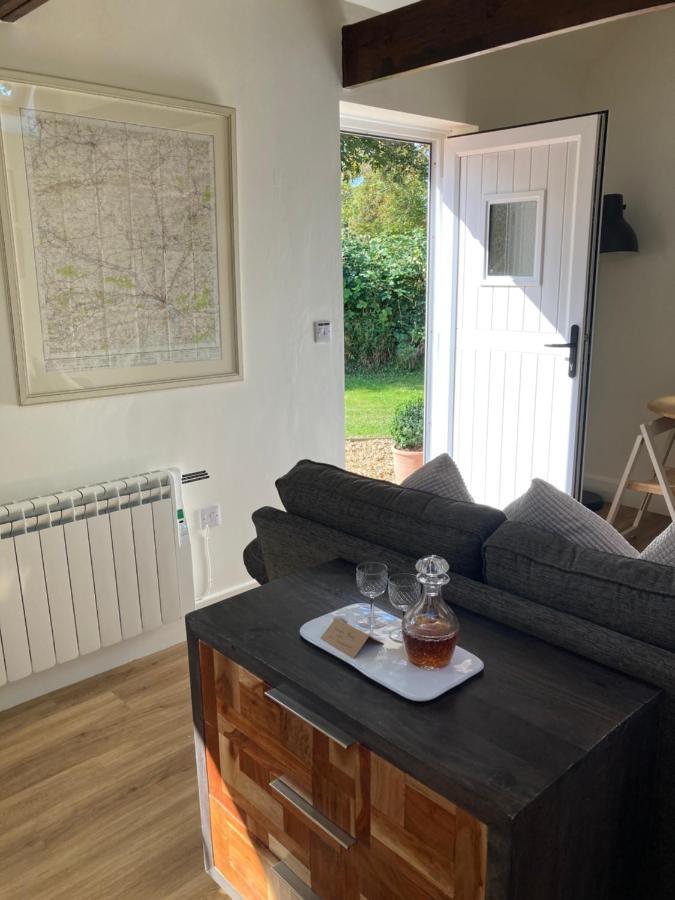 Hunters Moon B&B Tidworth Exteriör bild